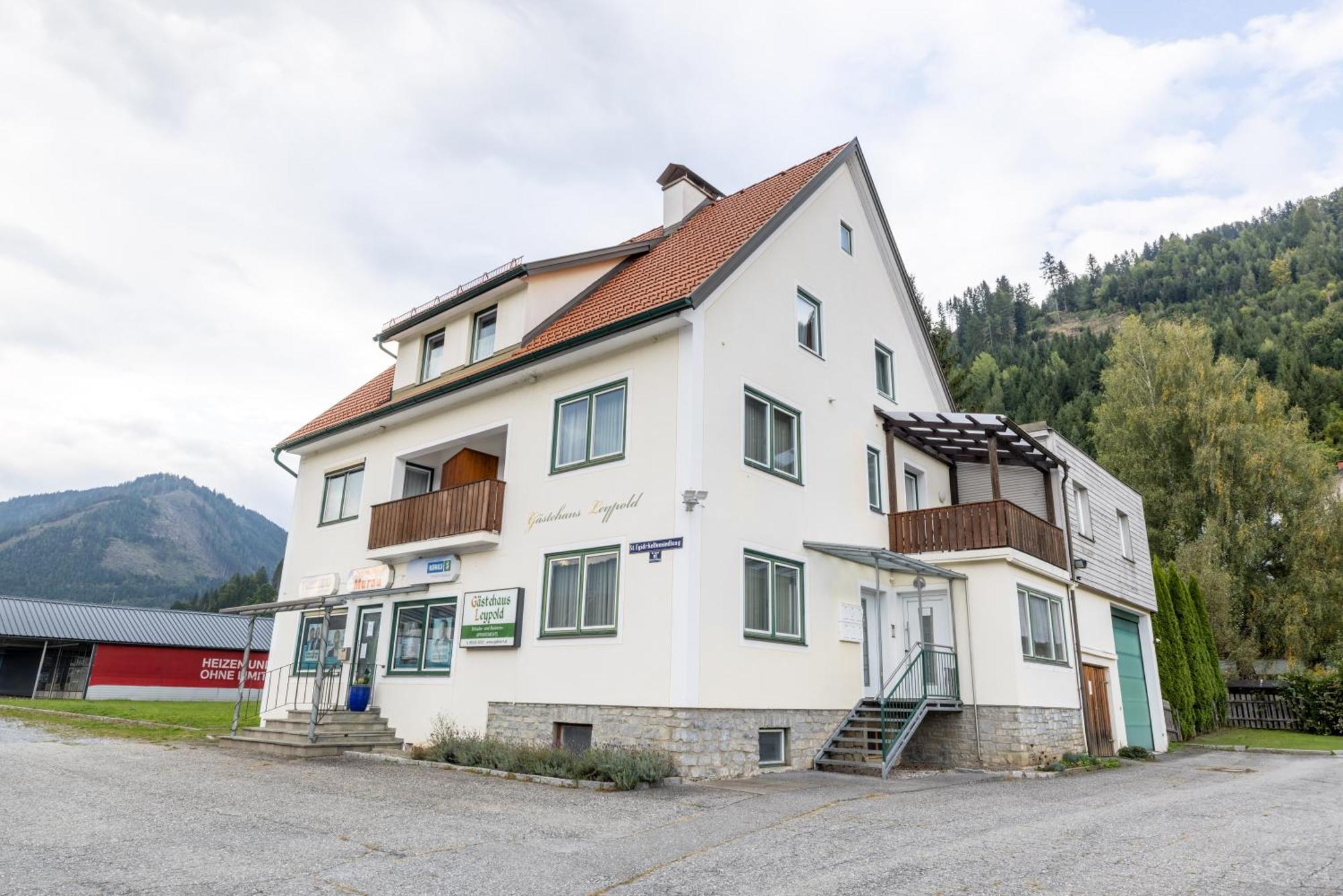 Gaestehaus Leypold Мурау Екстер'єр фото